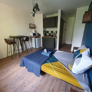  Apartment Aix Avec Stationnement
